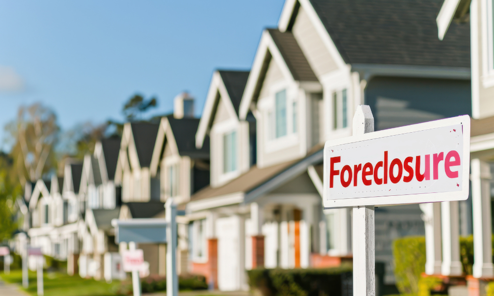 Sell House Before Foreclosure in Tolleson